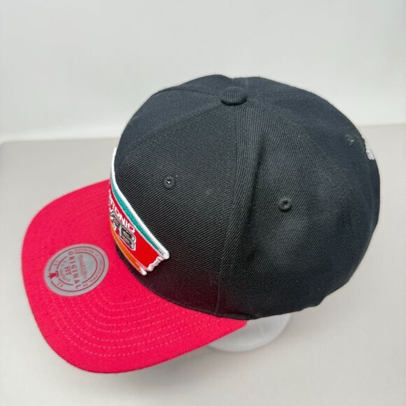Mitchell & Ness San Antonio Spurs Core Basic Black Pink Snapback Cap Hat - Picture 6 of 11